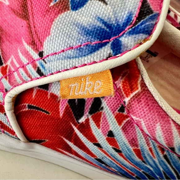 Nike Women’s Court Royale Leser Floral Print Slip On Shoes Sneakers Size 10 EUC - Picture 7 of 9